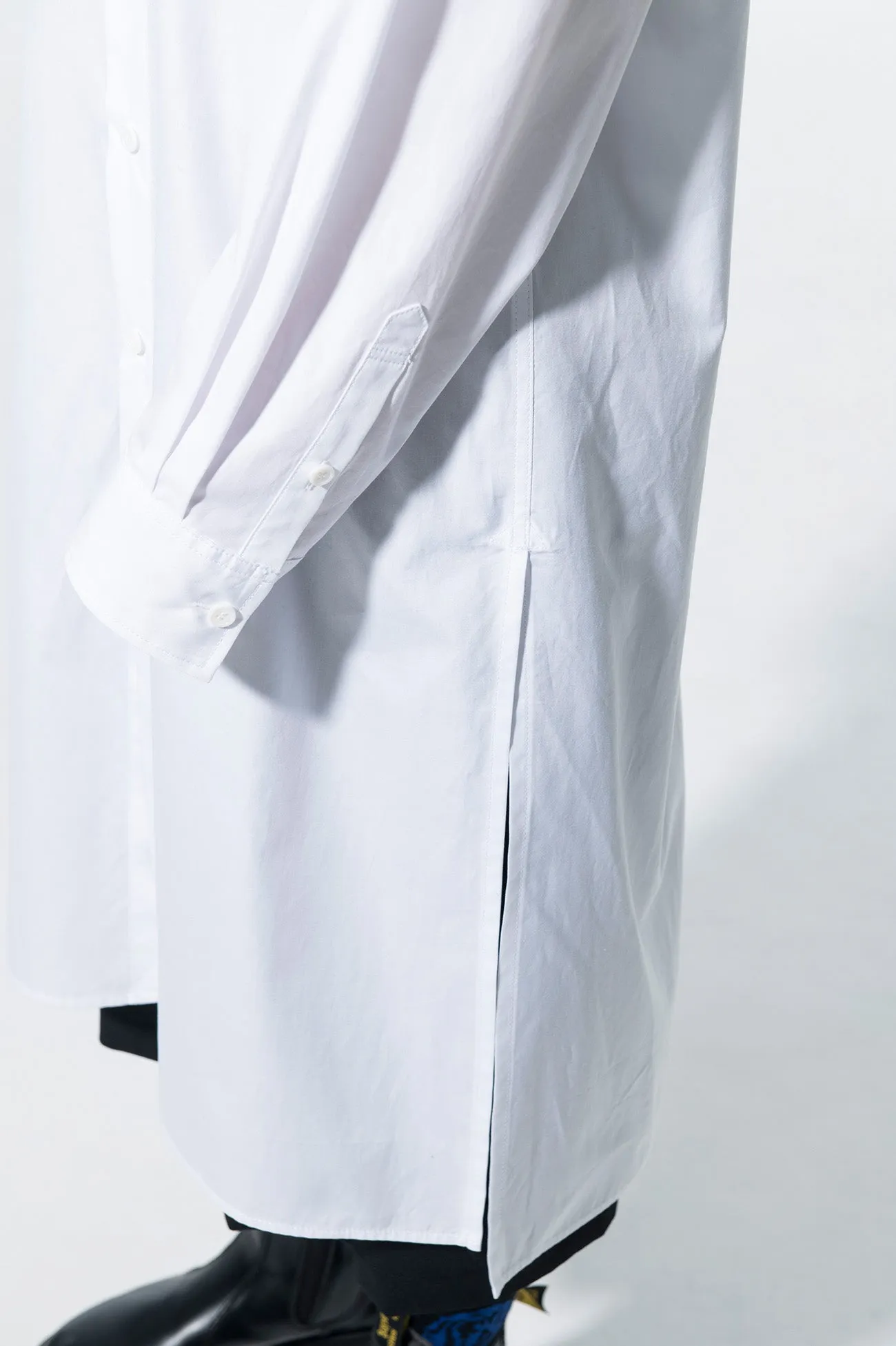 100/2 BROAD SHAWL COLLAR LONG SHIRT