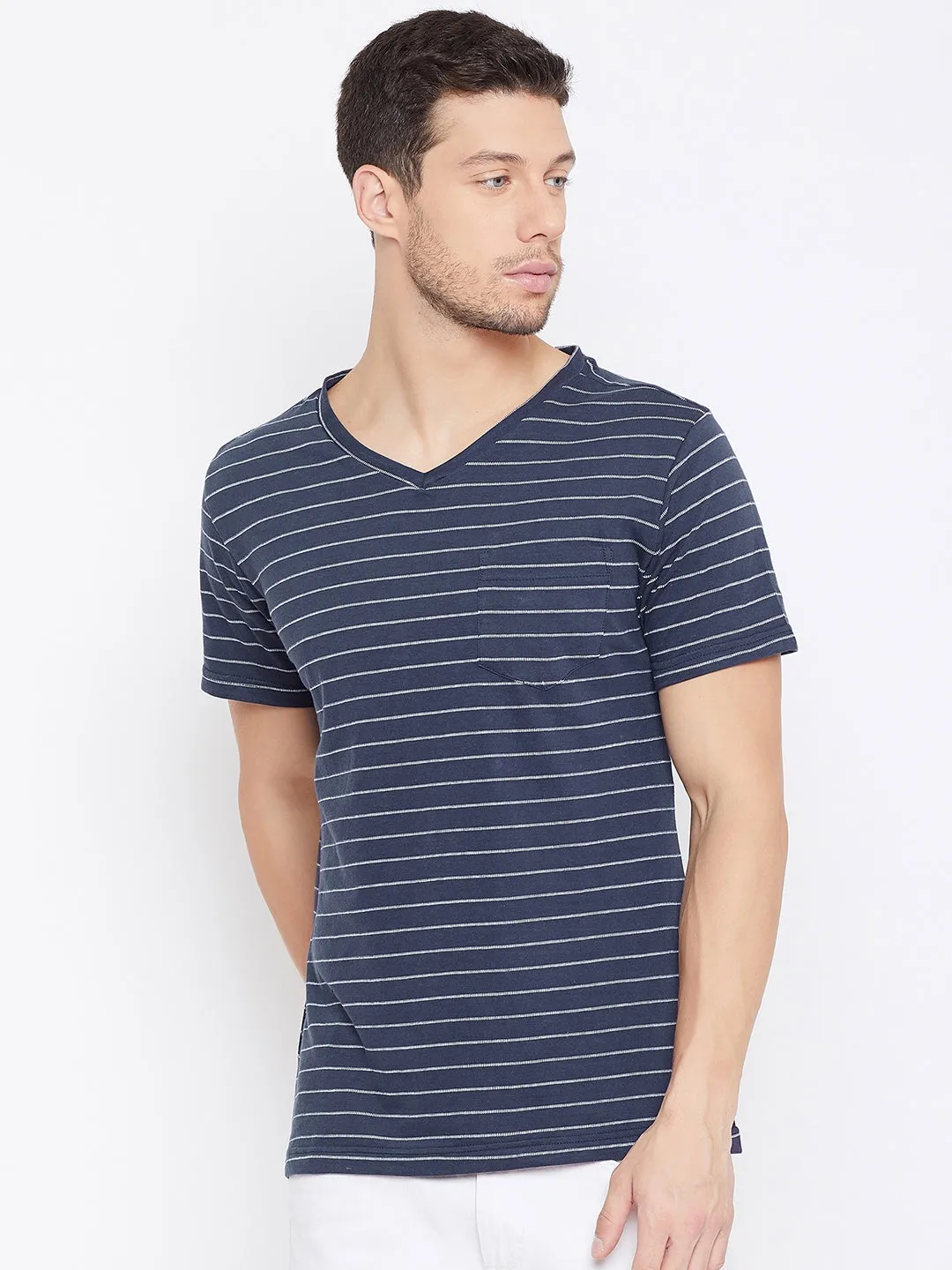 JUMP USA Men Navy Blue Striped V-neck T-shirt