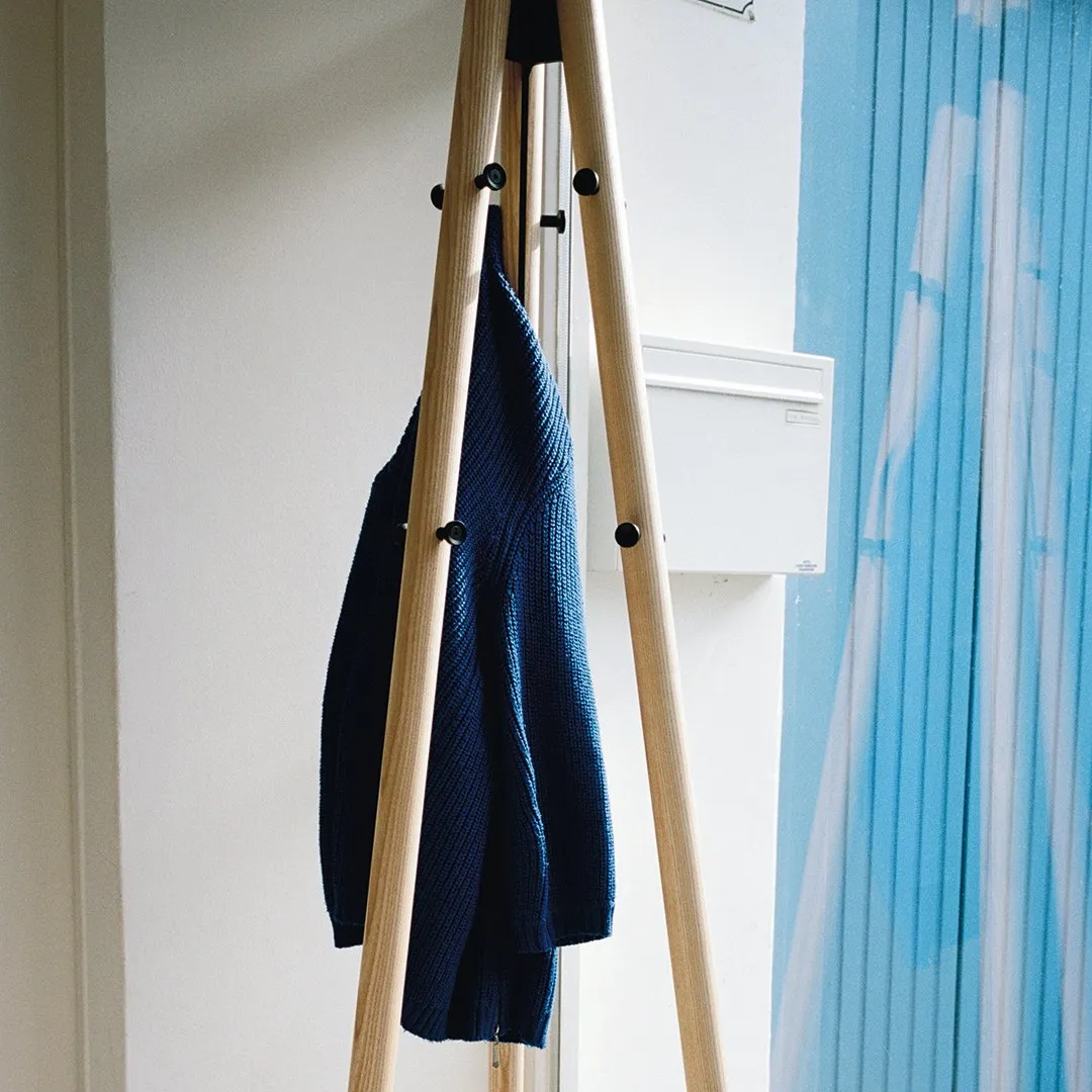 Kiila Coat Stand