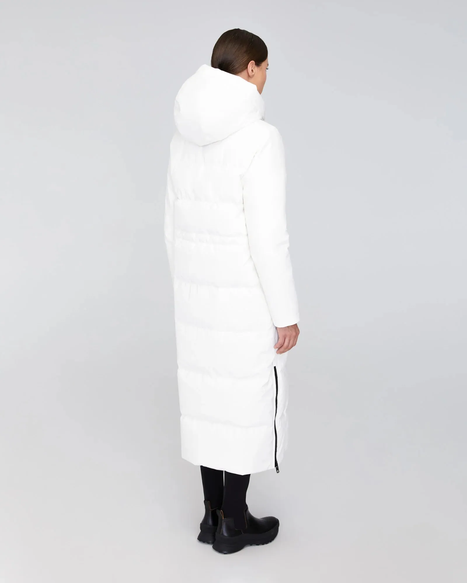 QUARTZ Co SOFIA 2.0 - Hooded Down Winter Jacket