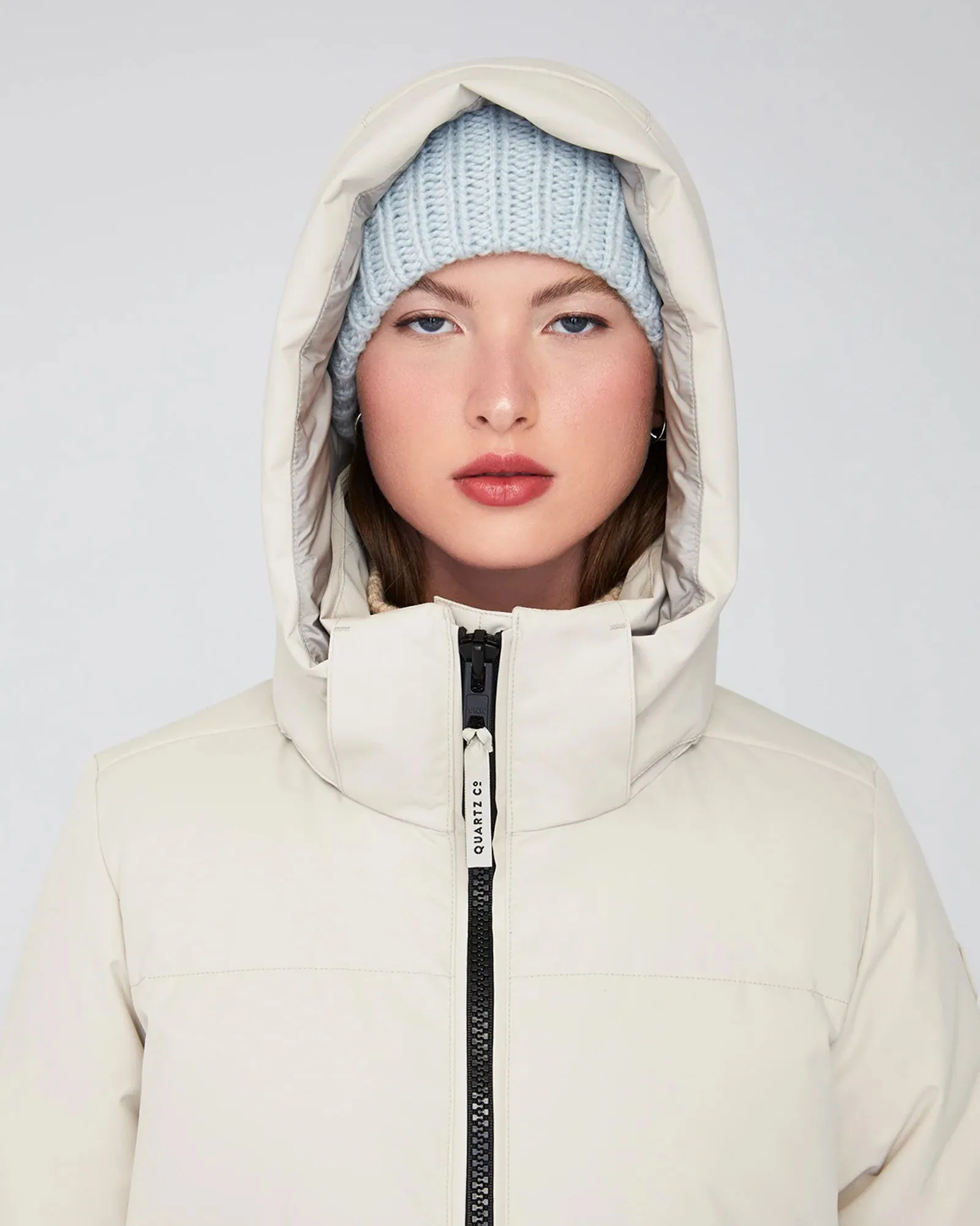 QUARTZ Co SOFIA 2.0 - Hooded Down Winter Jacket