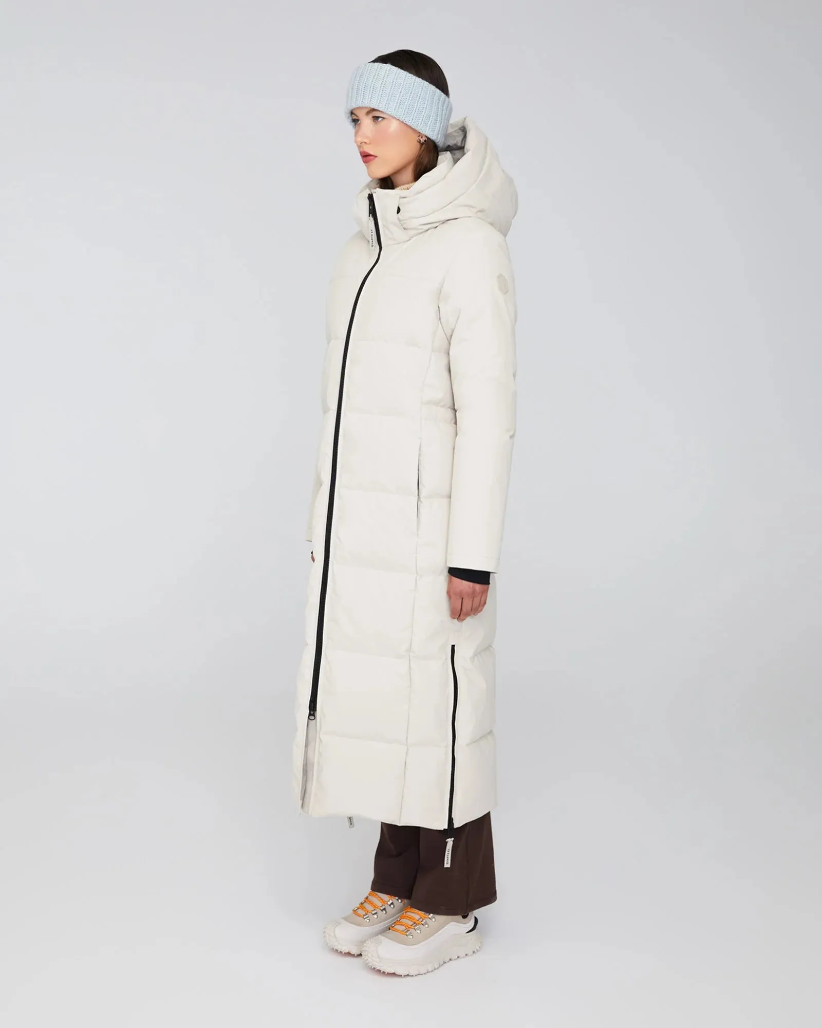 QUARTZ Co SOFIA 2.0 - Hooded Down Winter Jacket